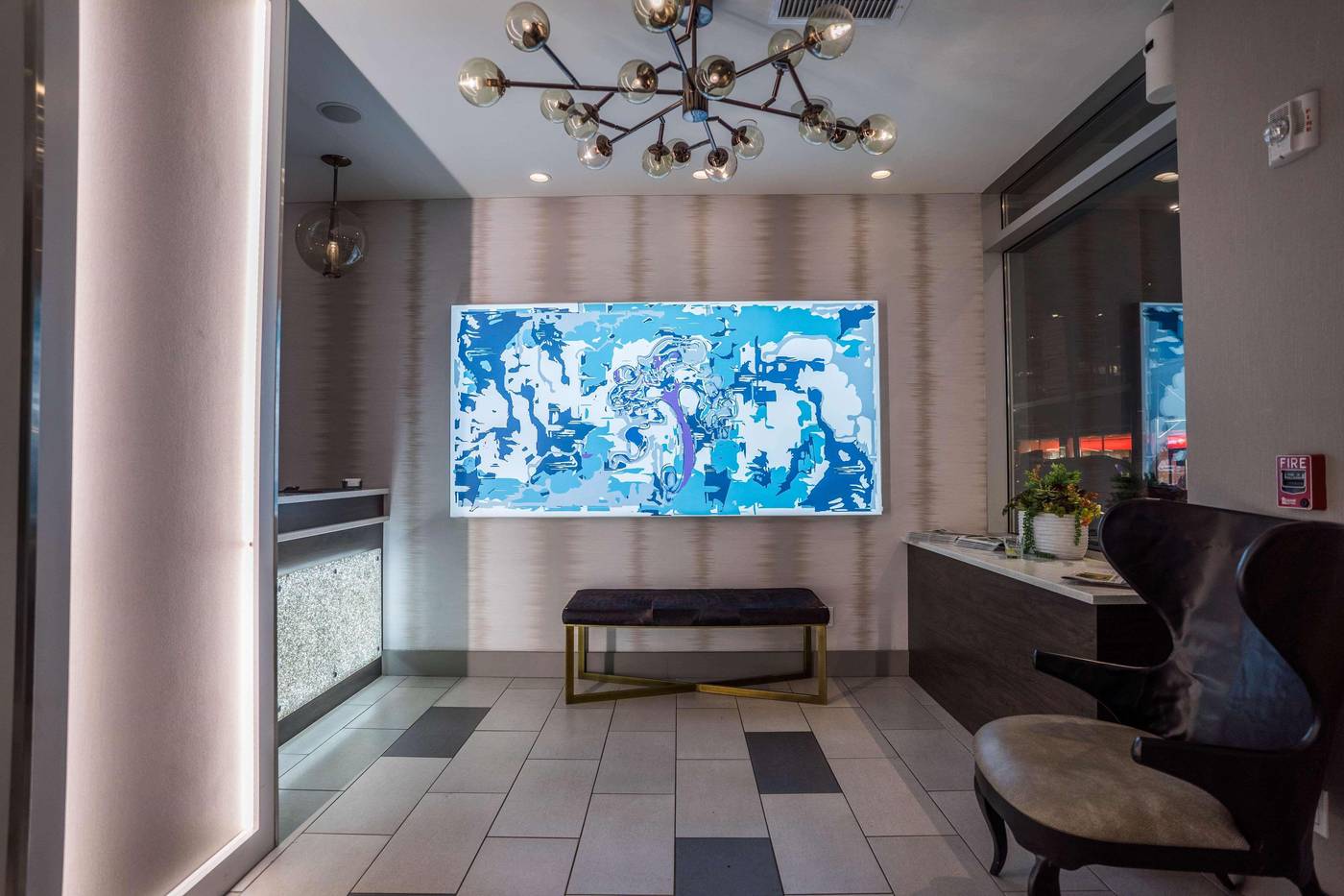 The-Bernic-New-York-City-Tapestry-Col-by-Hilton-Lobby-17