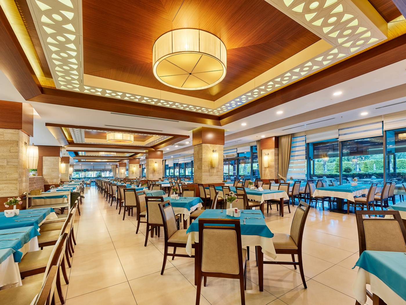 Luna Blanca Resort
