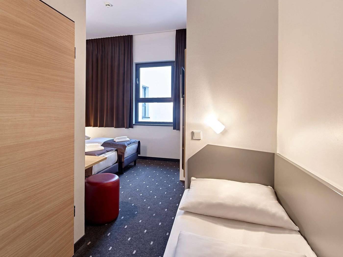 B-B-Hotel-Koln-Troisdorf-Room-28