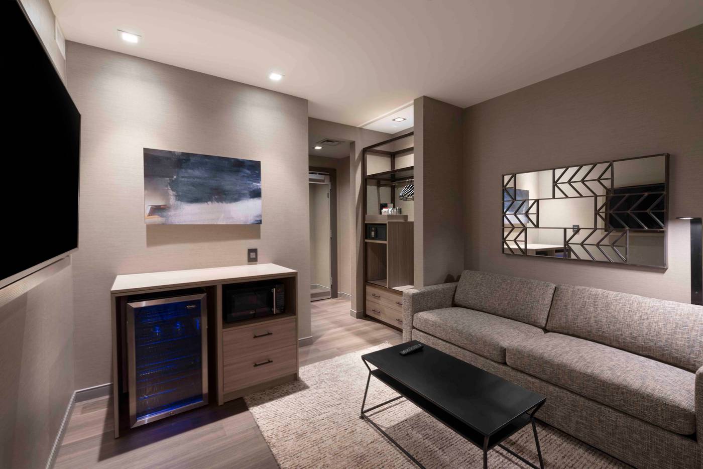 AC-Hotel-Boston-Downtown-Room-11