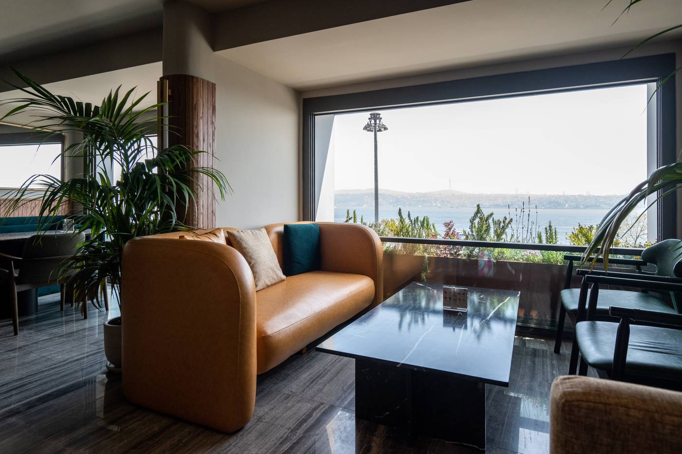 Zimmer-Bosphorus-Hotel-Restaurant-2