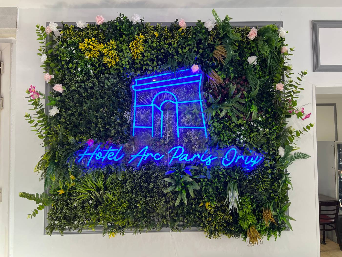 Arc-Paris-Porte-d-Orleans-Lobby-12