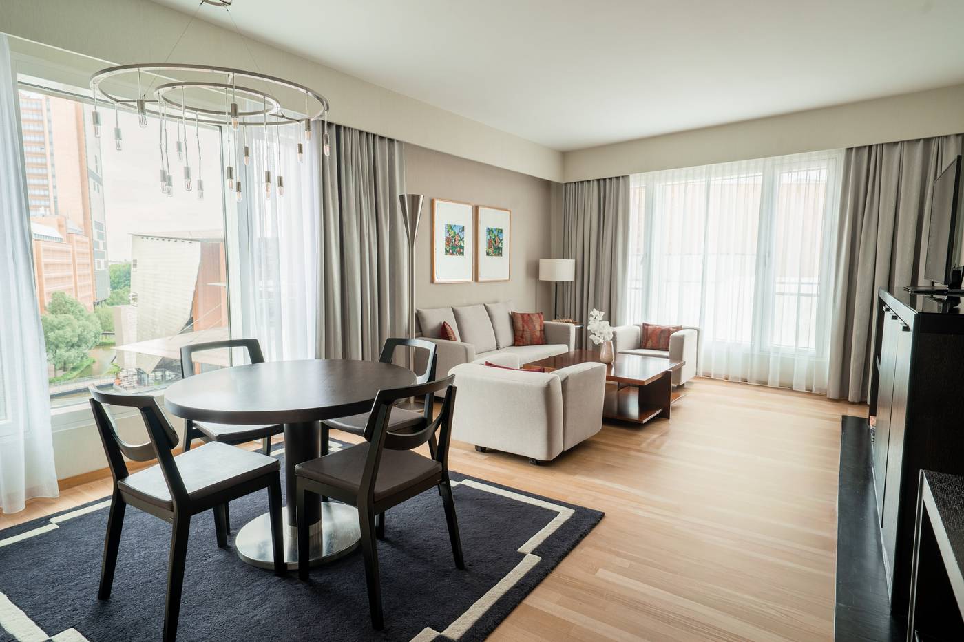 Grand-Hyatt-Berlin-Room-35