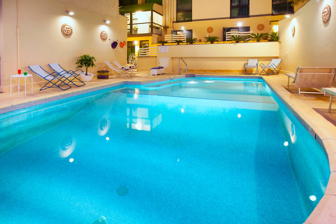 Panorama-Palace-Pool-56