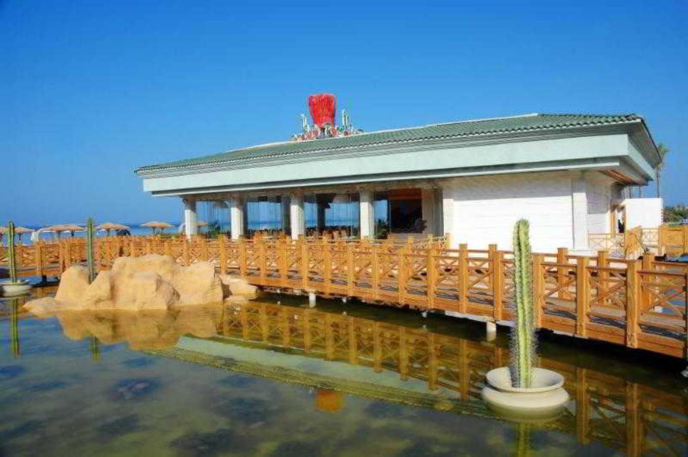 Tropitel-Sahl-Hasheesh-Restaurant-14