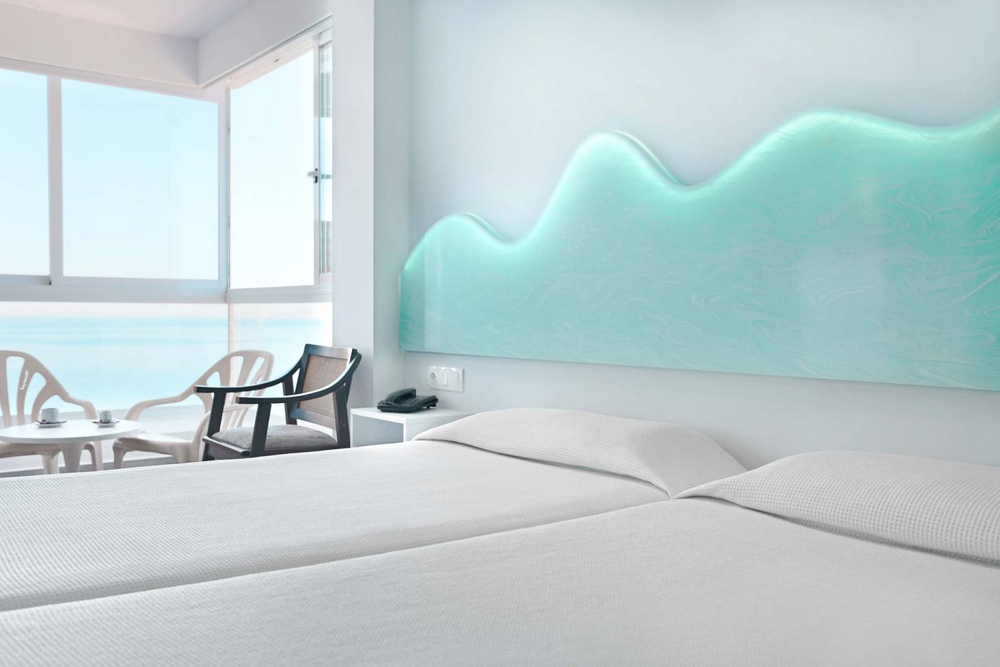 Benikaktus-Hotel-Room-8