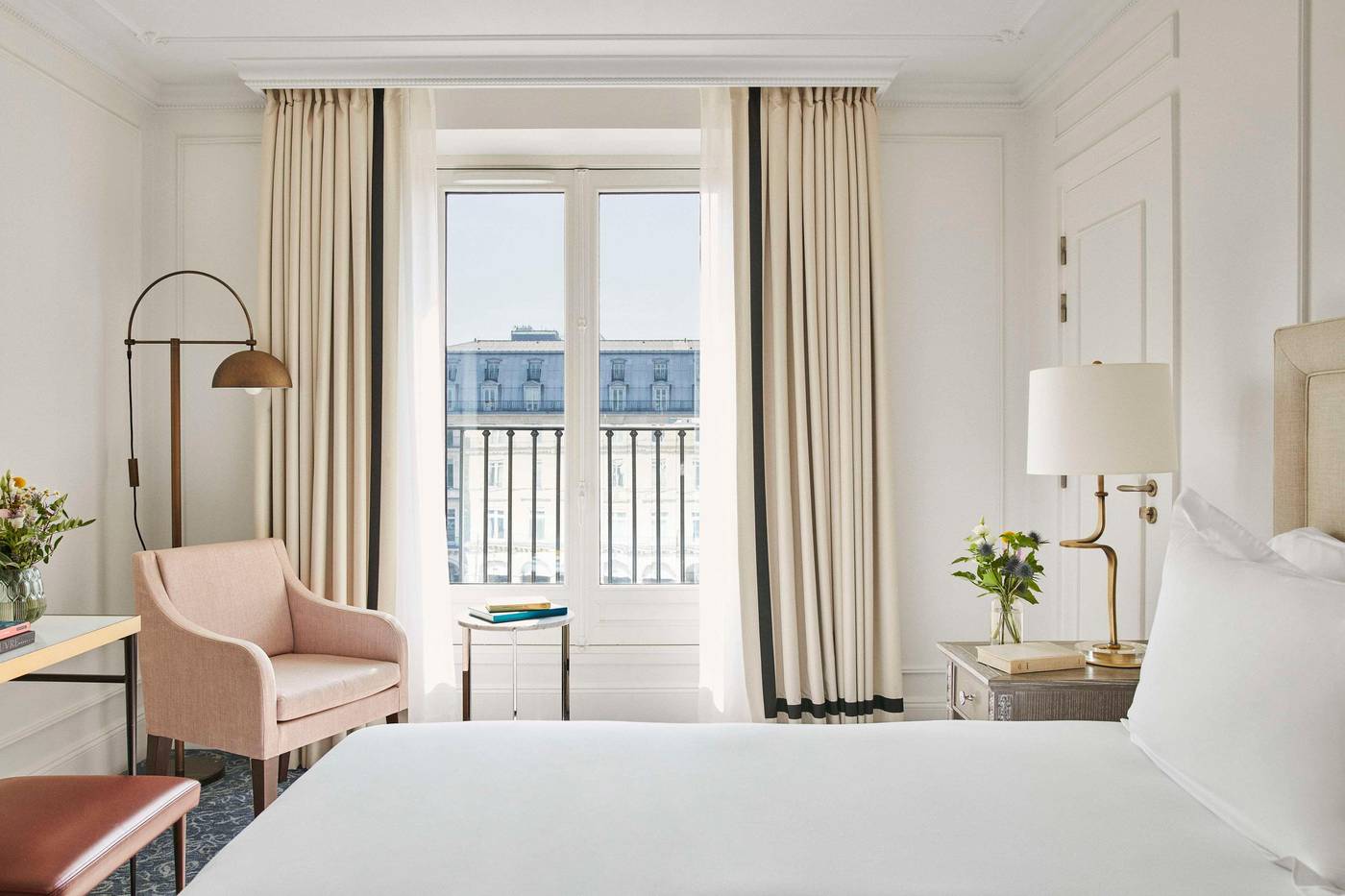 Hotel-du-Louvre-in-the-Unbound-Collection-by-Hyatt-Room-37