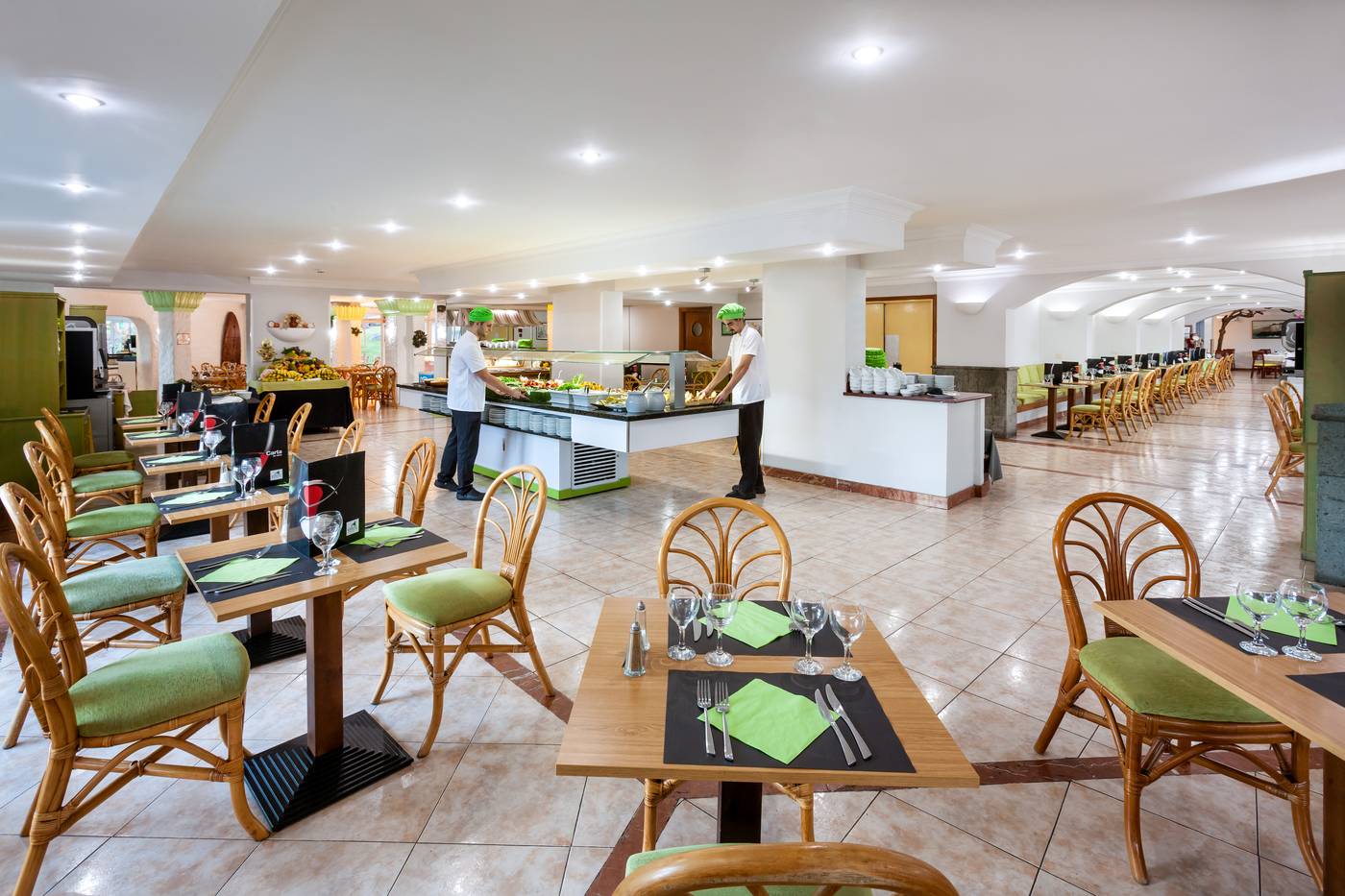 Parque-Vacacional-Eden-Restaurant-39