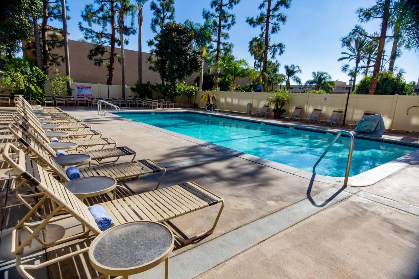 Clarion Hotel Anaheim Resort