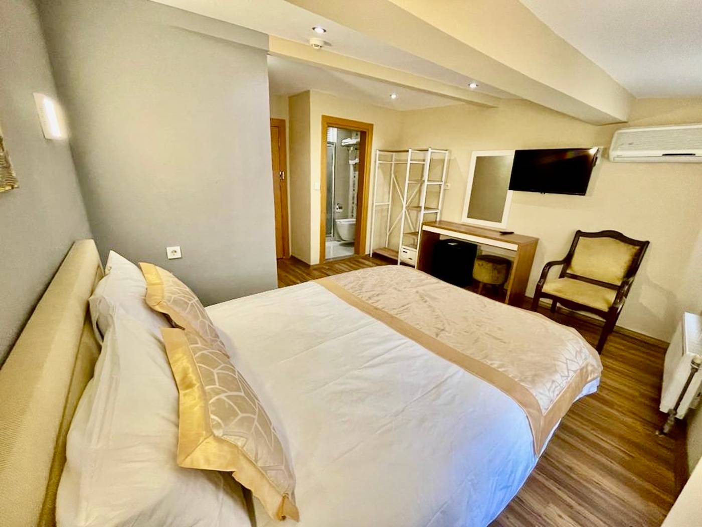 Timeks-Hotel-Sultanahmet-Room-14