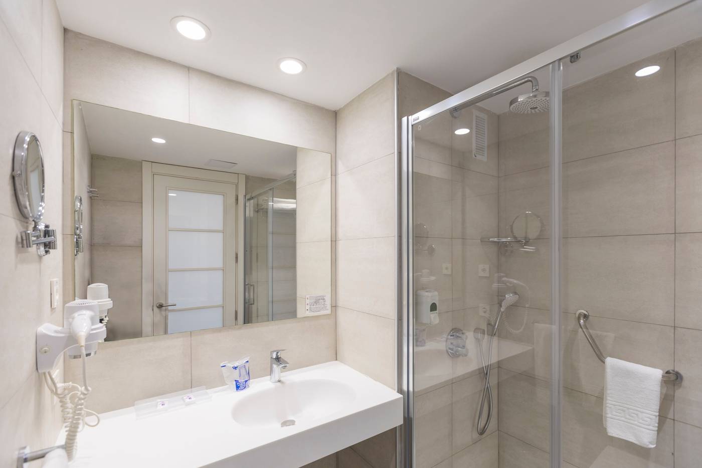 Livvo-Veril-Playa-Room-33