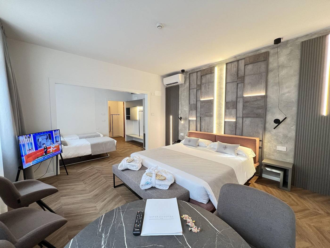 Hotel-Al-Vivit-Room-8