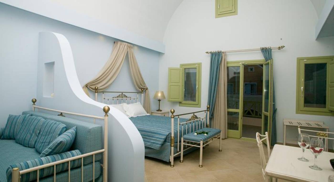 Anassa Deluxe in Santorini, Greece