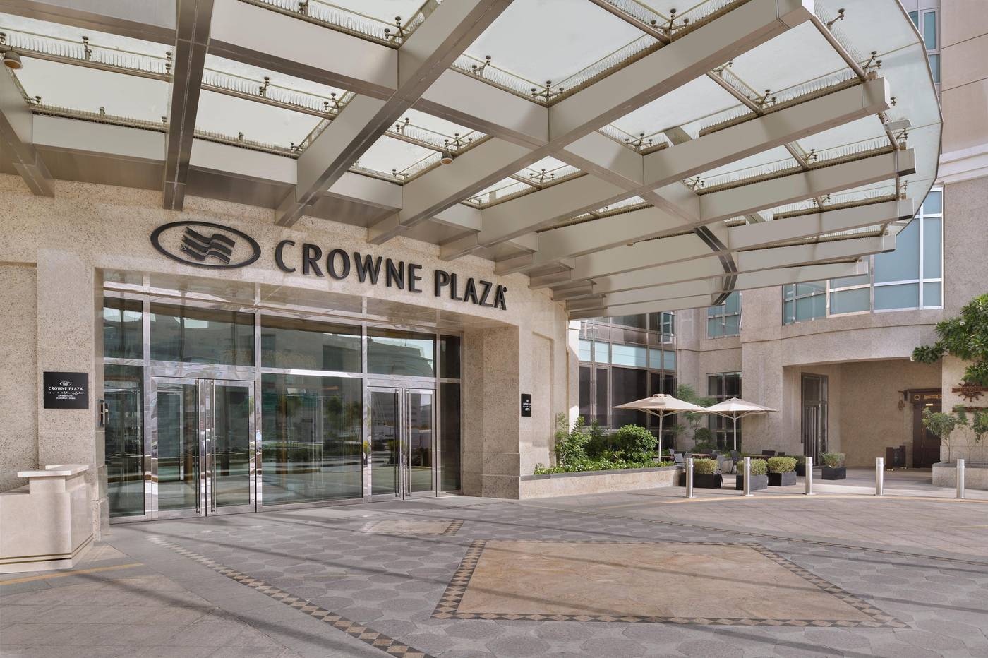 Crowne-Plaza-Jumeirah-Dubai-General-view-8