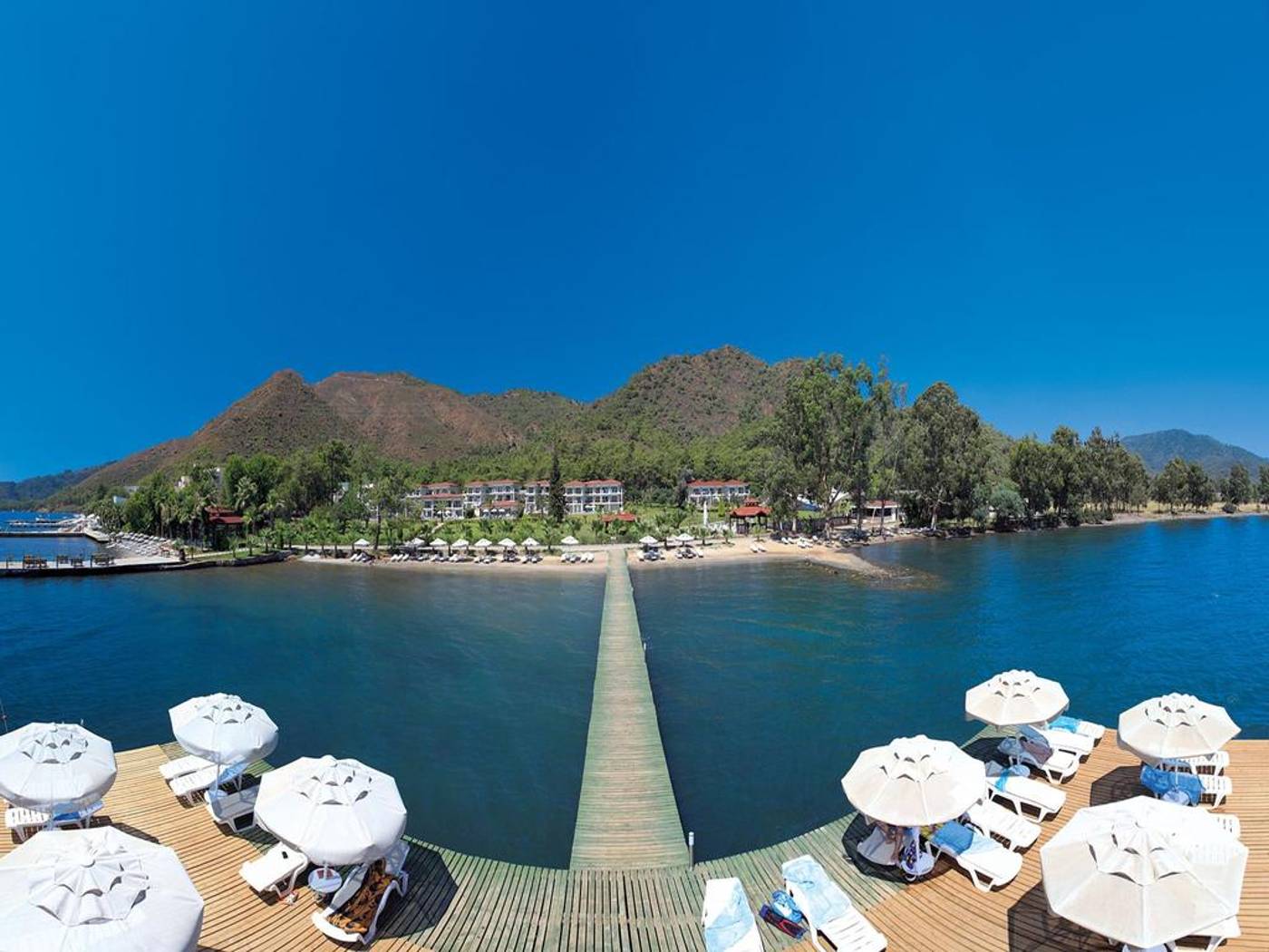 Fortezza Beach Resort