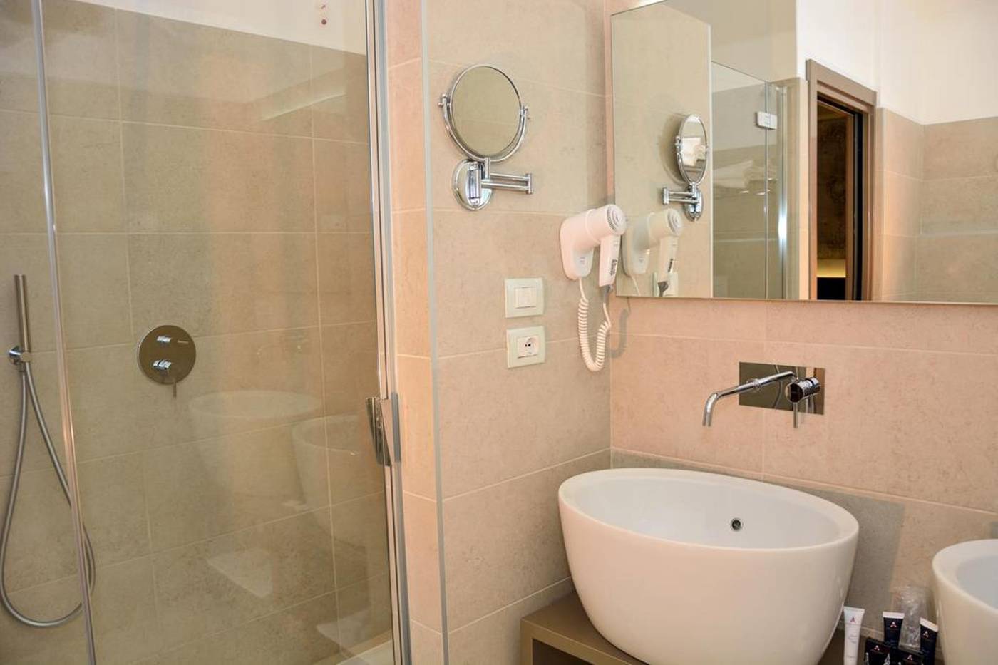 LH-Hotel-Sirio-Venice-Room-12