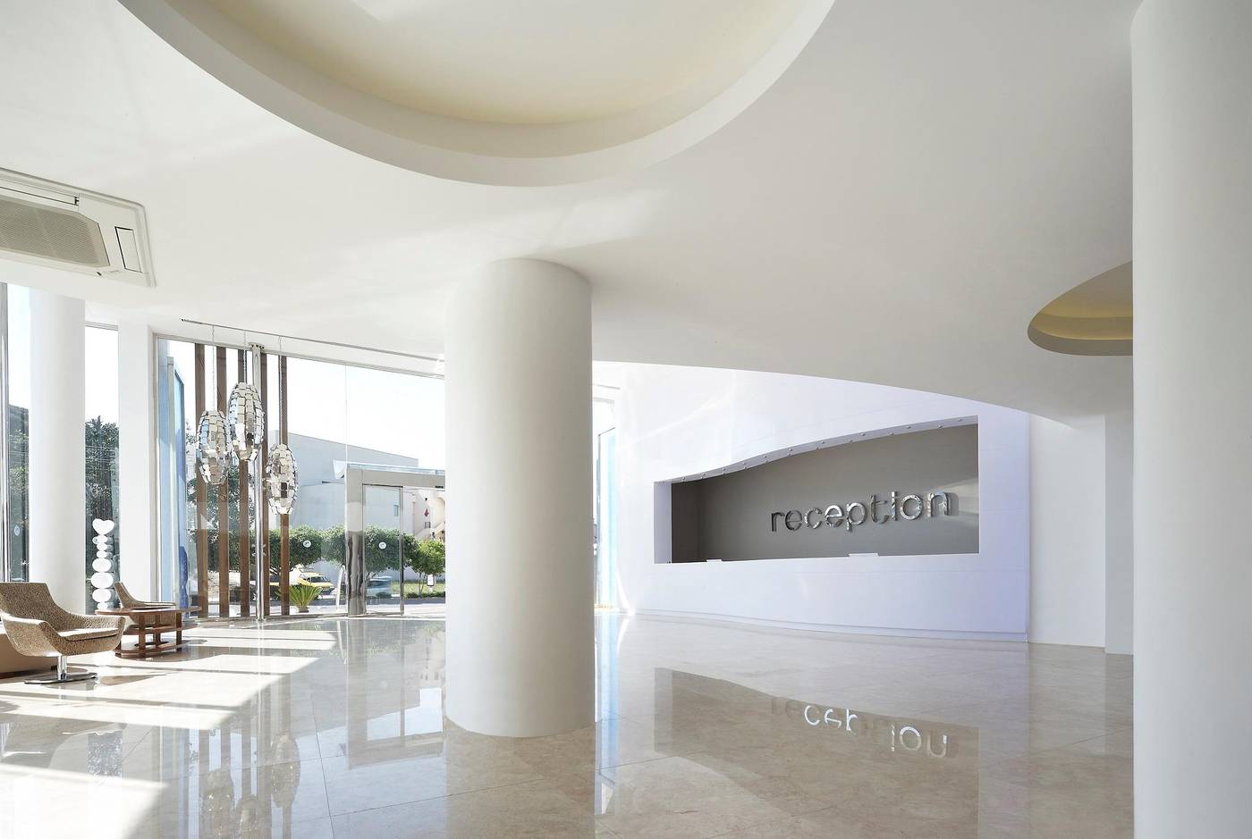 Blue-Bay-Platinum-Lobby-30