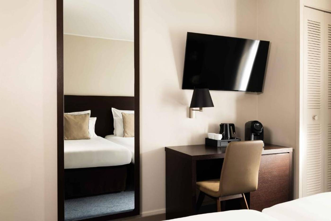 Hotel-Sophie-Germain-Room-24