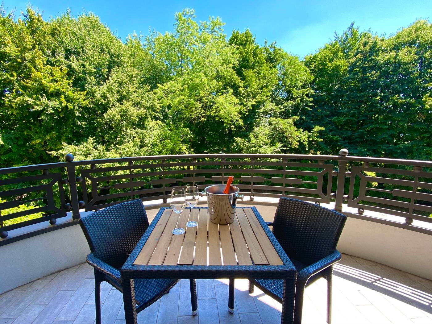 Park-Hotel-Junior-Room-23