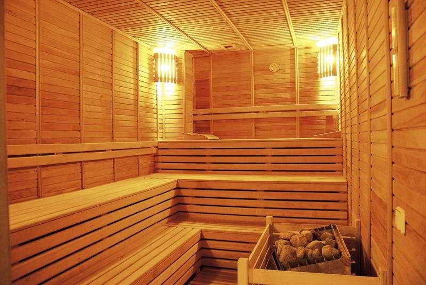 Korumar-Hotel-De-Luxe-Sports-and-Entertainment-34