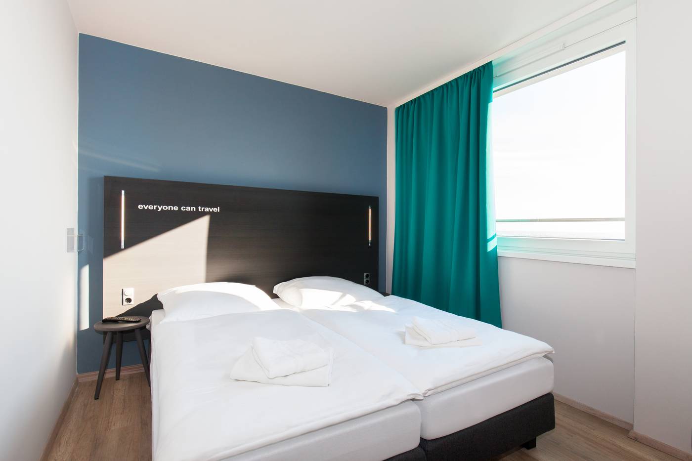 a-o-Prague-Rhea-Room-10