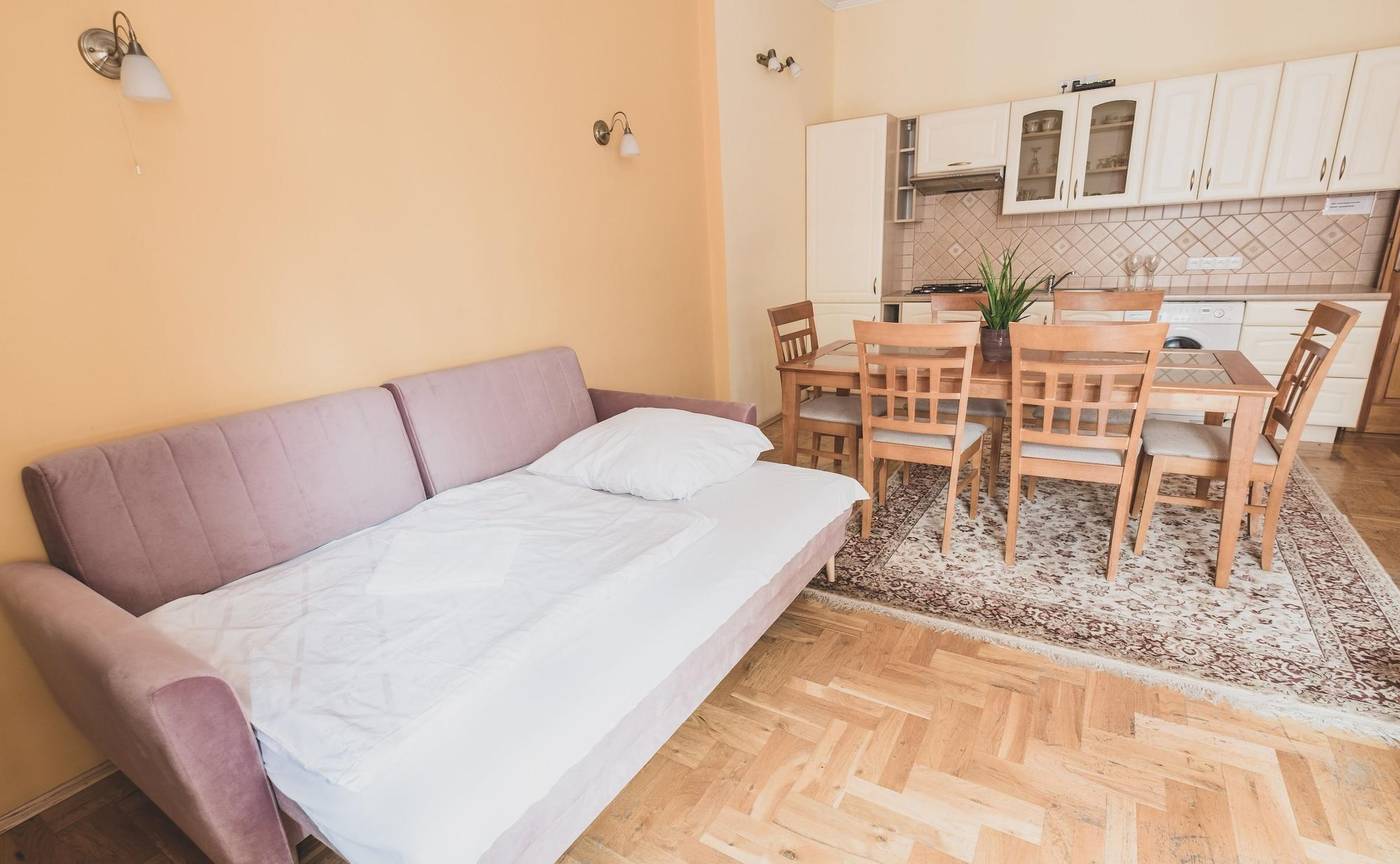 Cybulskiego-Guest-Rooms-Room-32