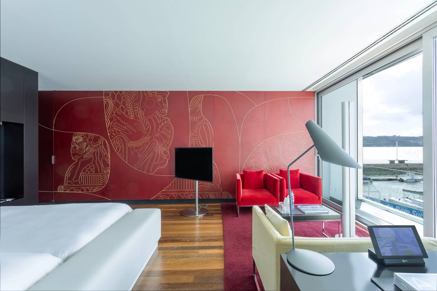 Altis-Belem-Hotel---Spa---Design-Hotels-Room-38