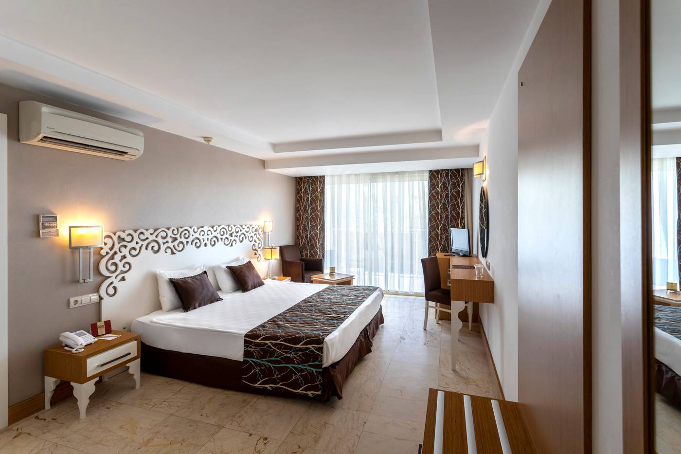 Horus Paradise Luxury Resort