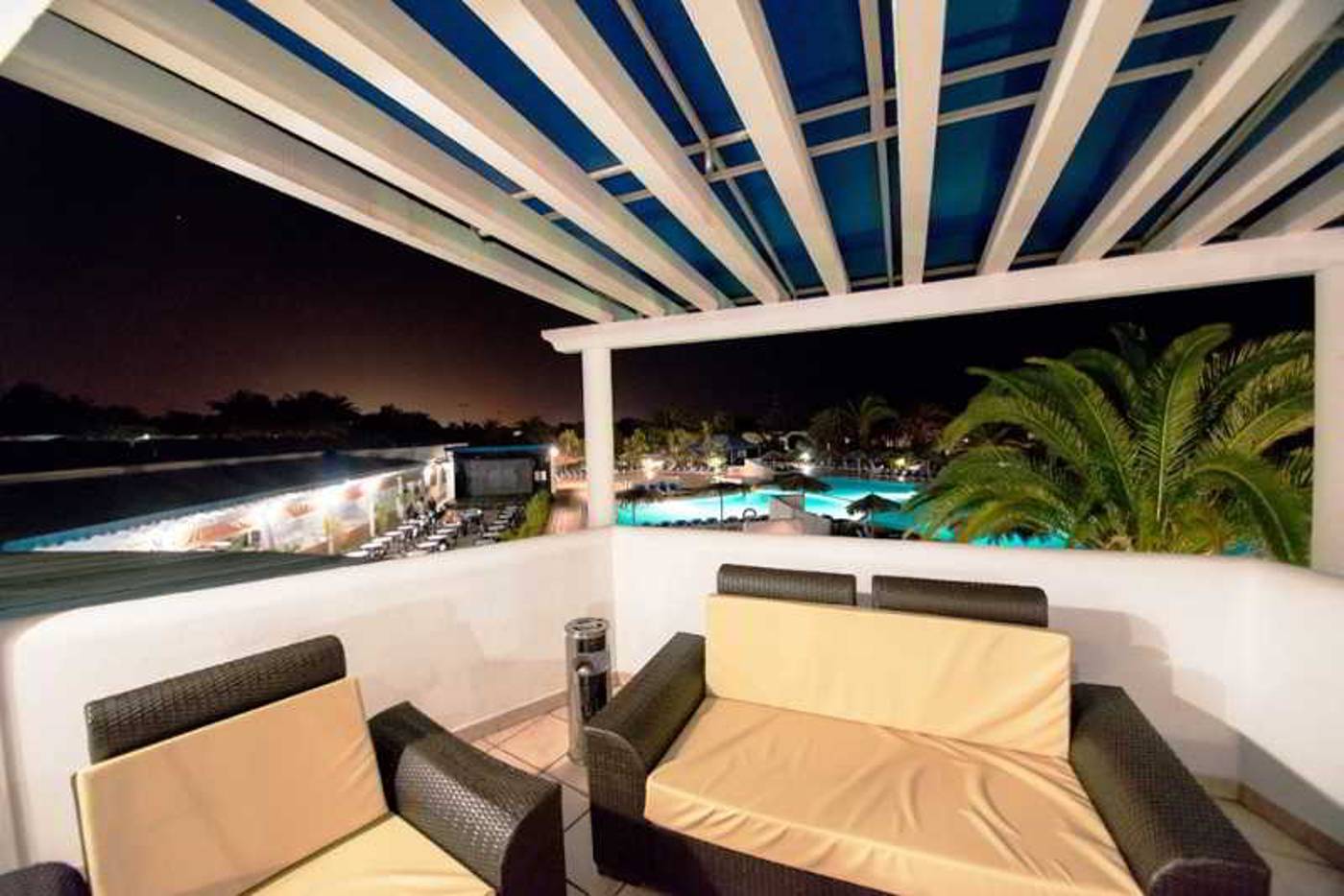 Rio-Playa-Blanca-Pool-41