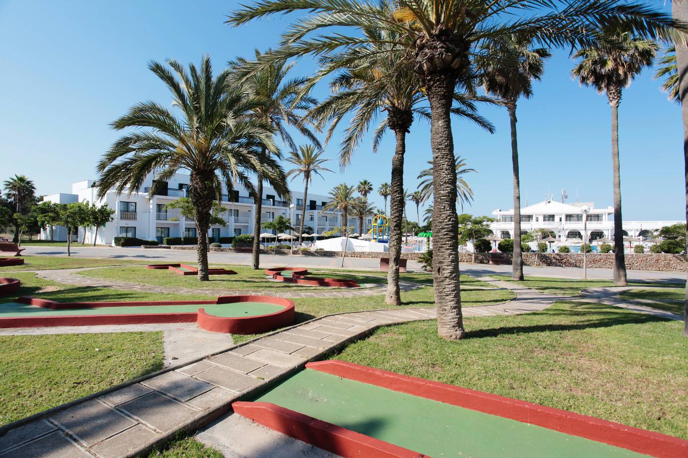 Grupotel-Mar-de-Menorca-Sports-and-Entertainment-14