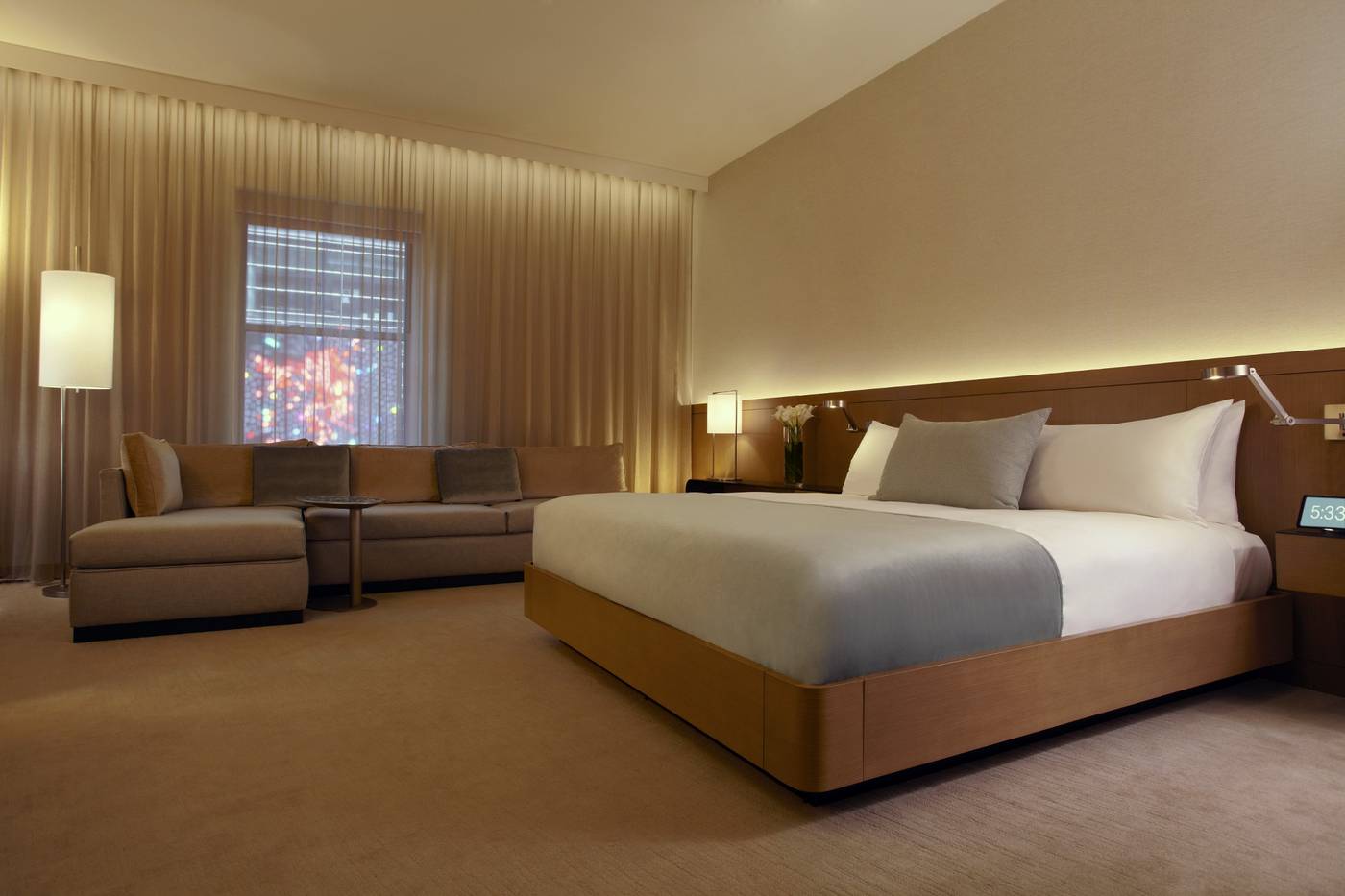 The-Knickerbocker-Hotel-Room-32