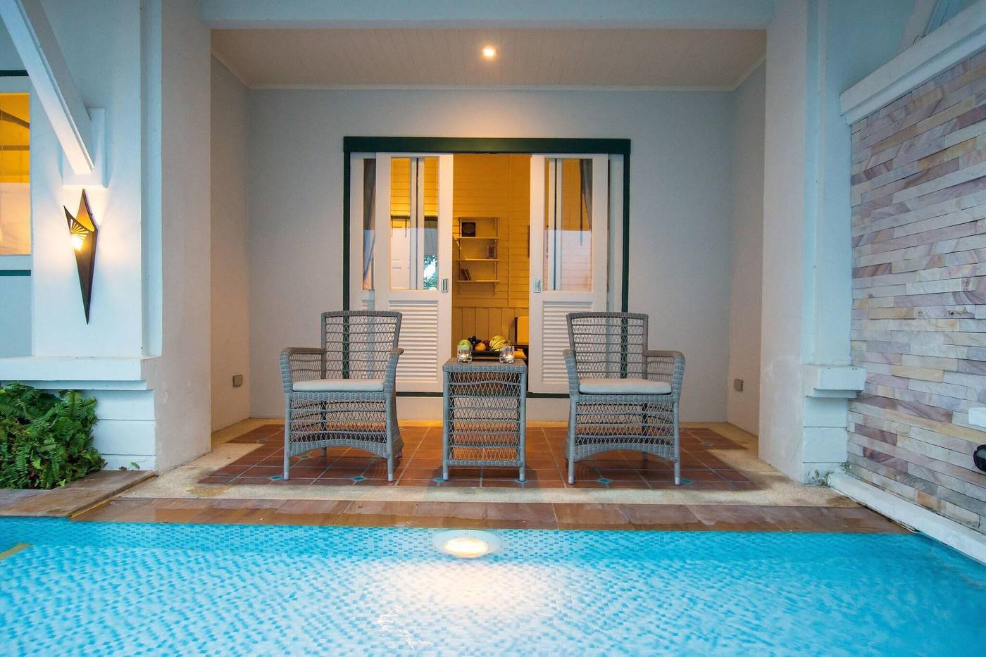 Kalanan-Riverside-Resort-Terrace-46