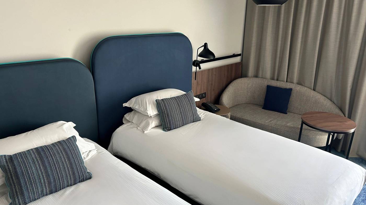 Crowne-Plaza-Nice-Grand-Arenas-Room-21