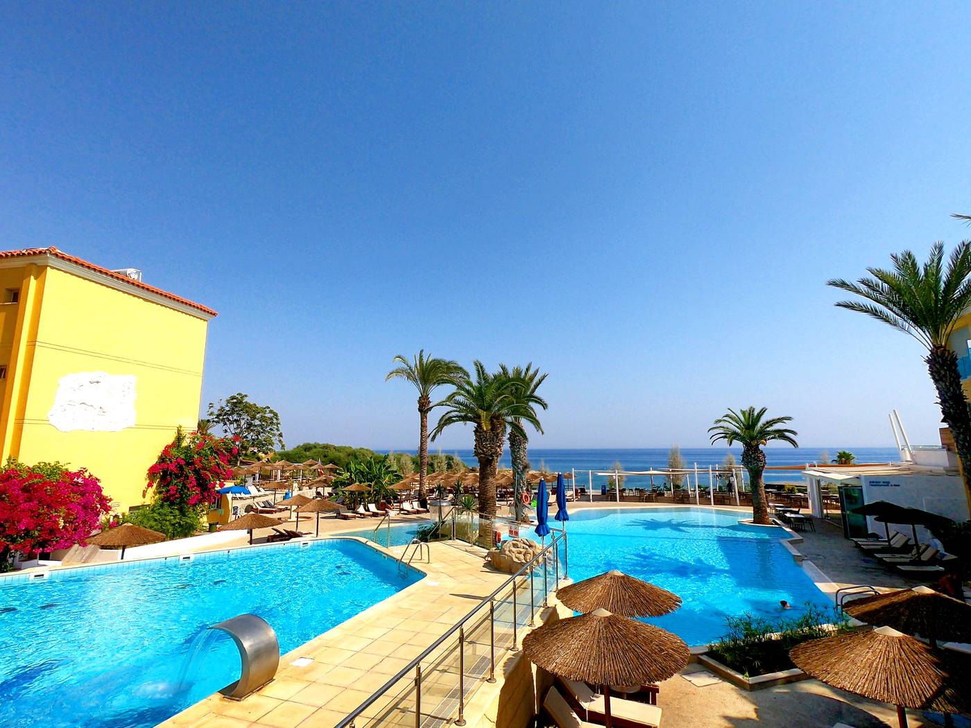 Malama-Beach-Holiday-Village-Pool-8