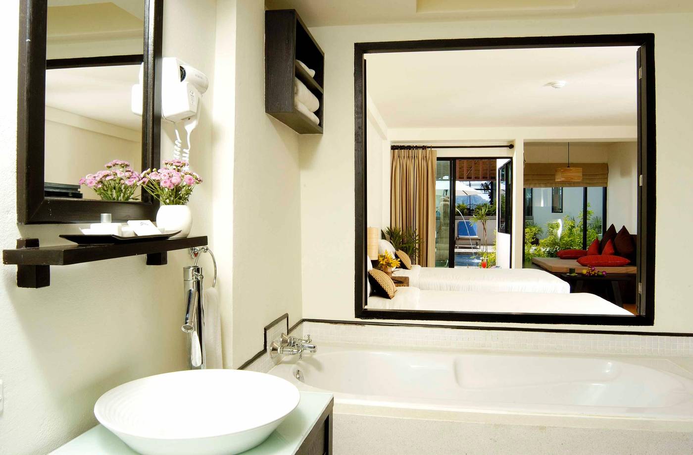 Avantika-Boutique-Room-16