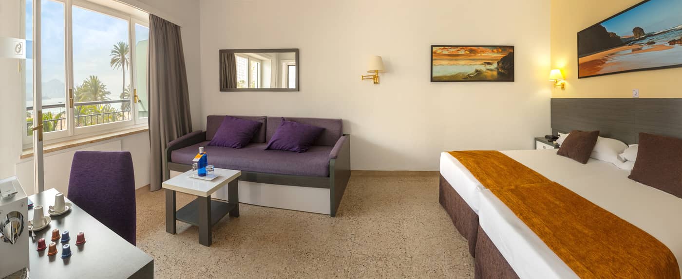 Gran-Hotel-Delfin-Room-25