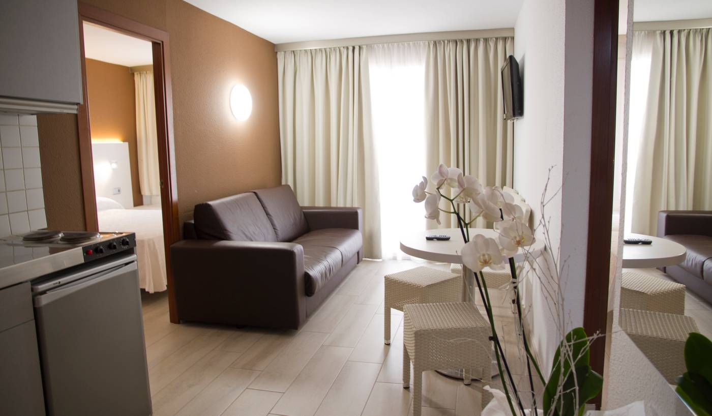 Miami-Park-Aparthotel-Room-18