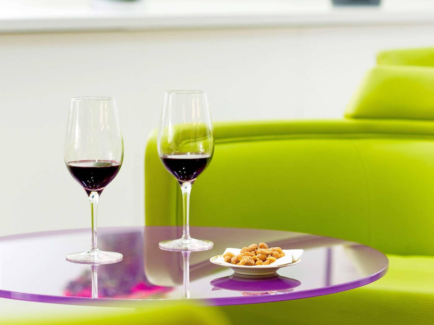 Ibis-Styles-Madrid-Prado-Bar-63