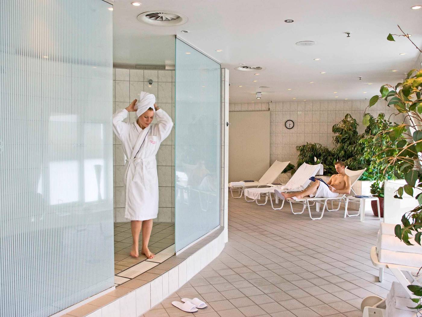 Mercure-Hotel-Berlin-Tempelhof-Sports-and-Entertainment-38