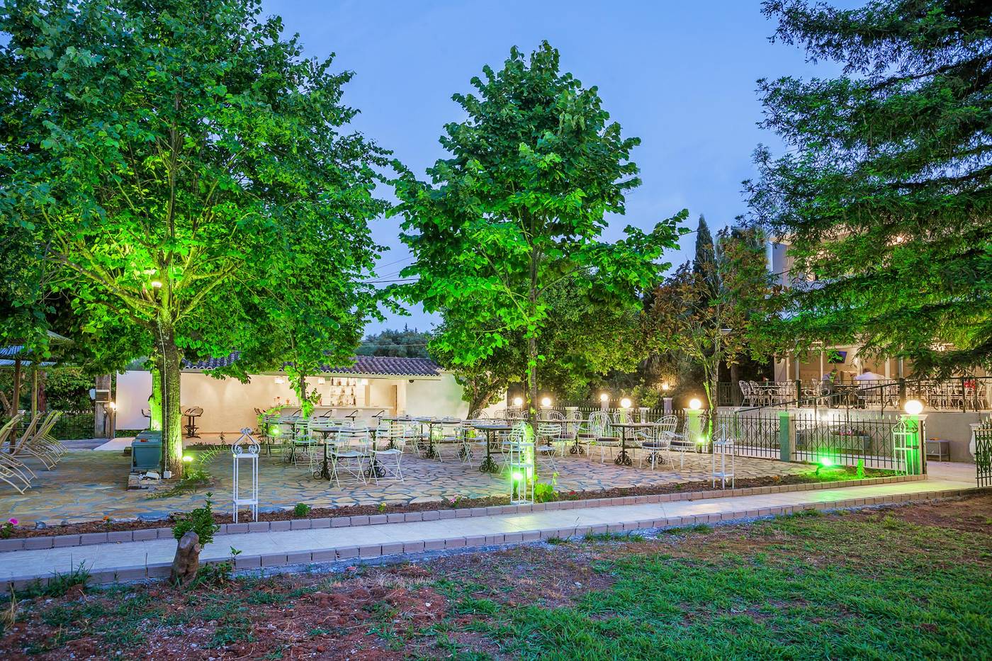 Silver-Bay-Hotel-General-view-15