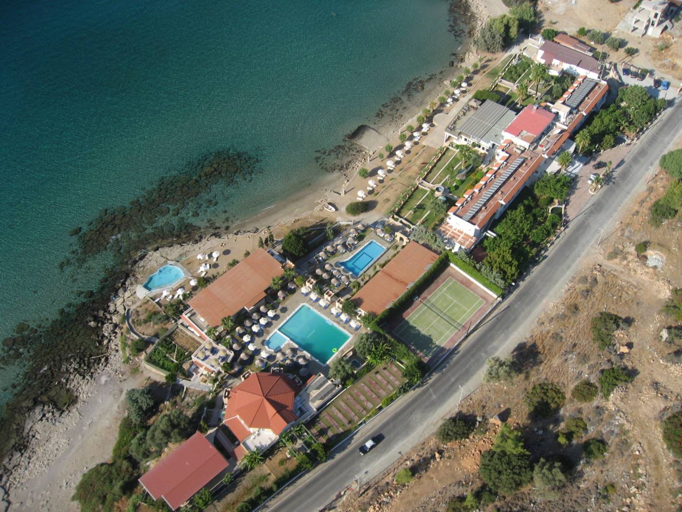 Ilyssion-Hotel-Beach-7