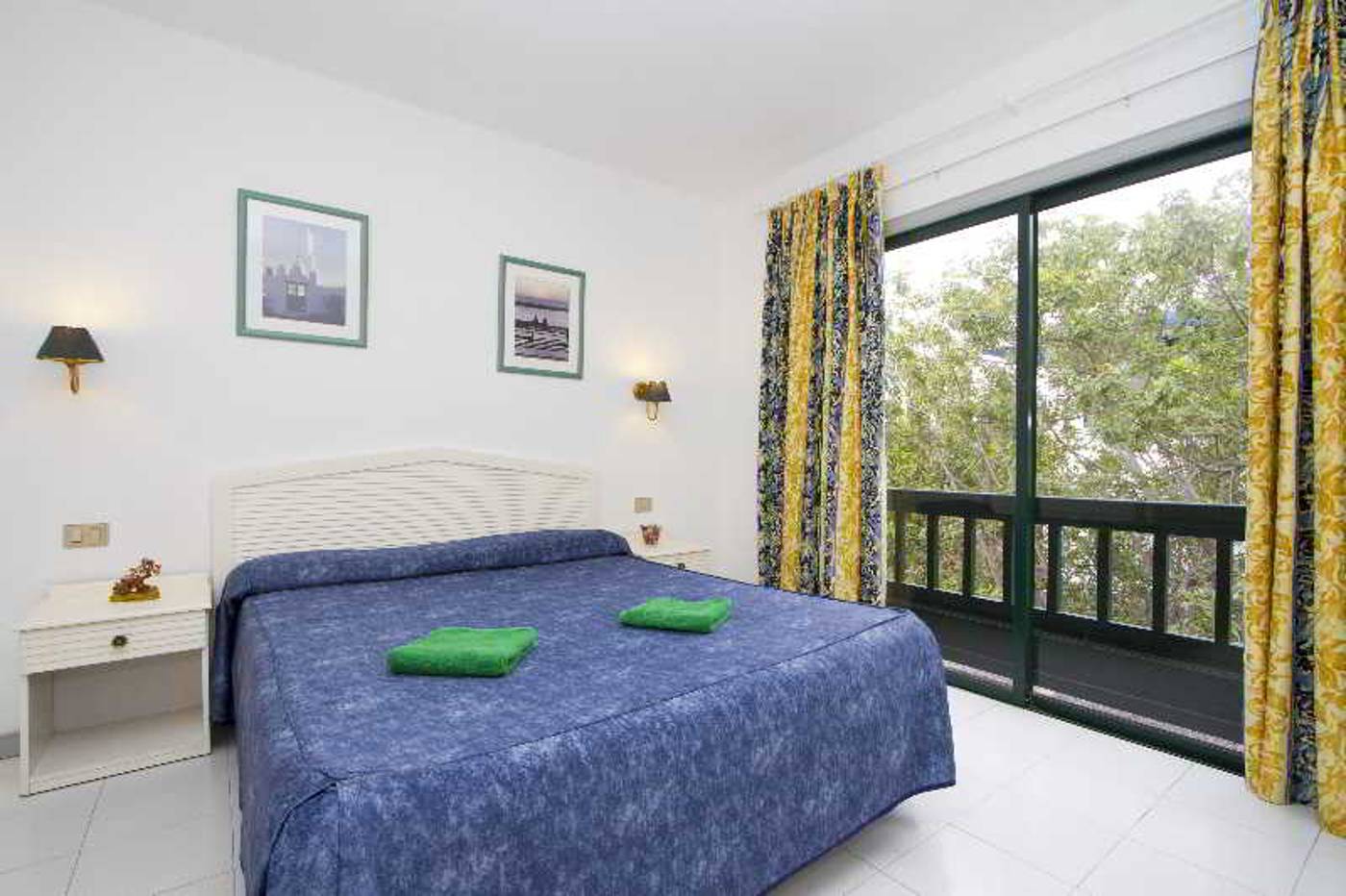 Guinate-Club-Room-15