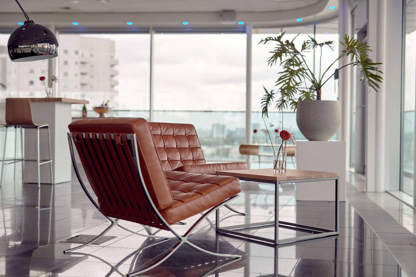 DoubleTree by Hilton Rotterdam Centre-Netherlands-Rotterdam-Lobby-7