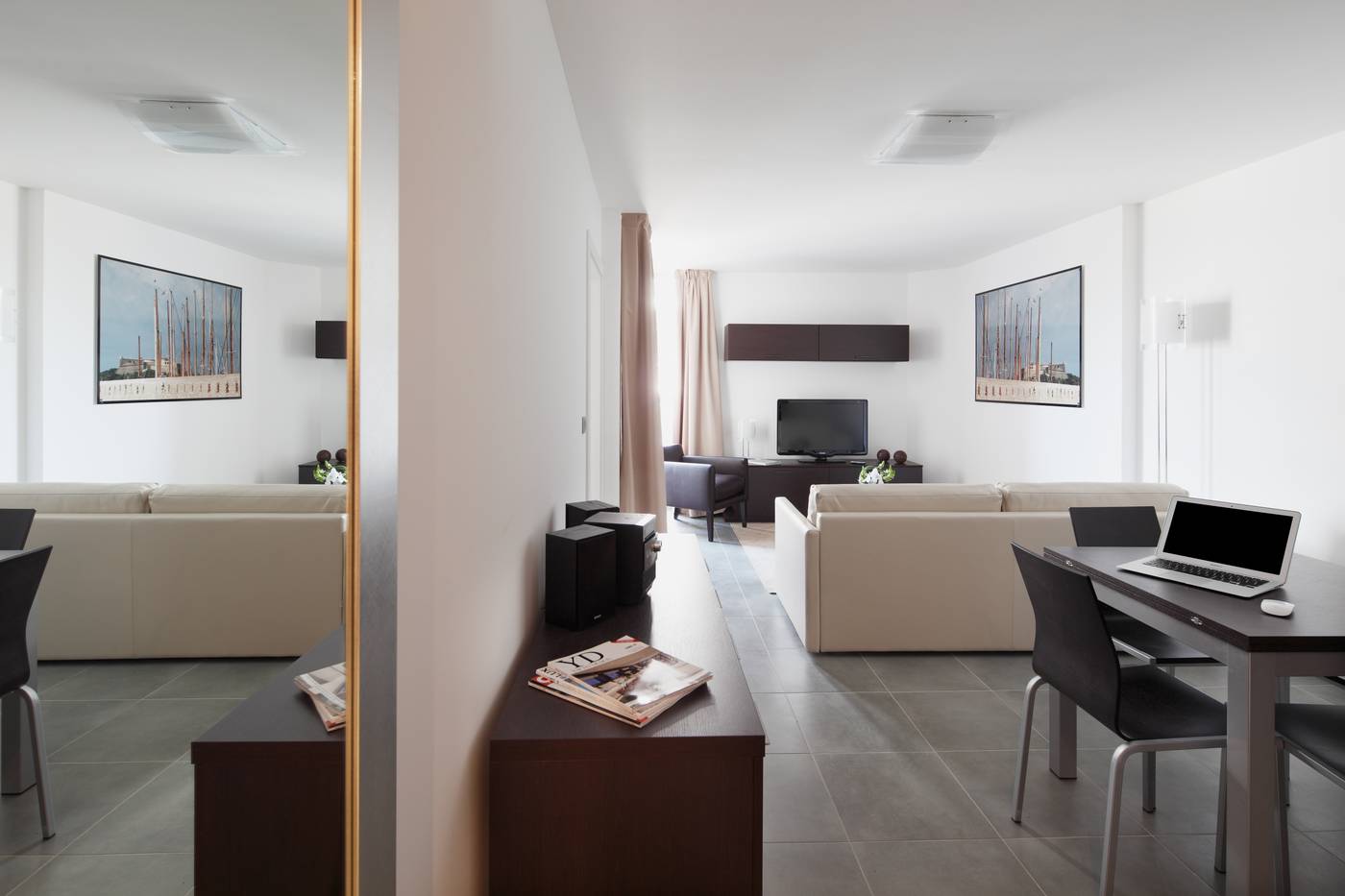 Royal-Antibes-Room-26