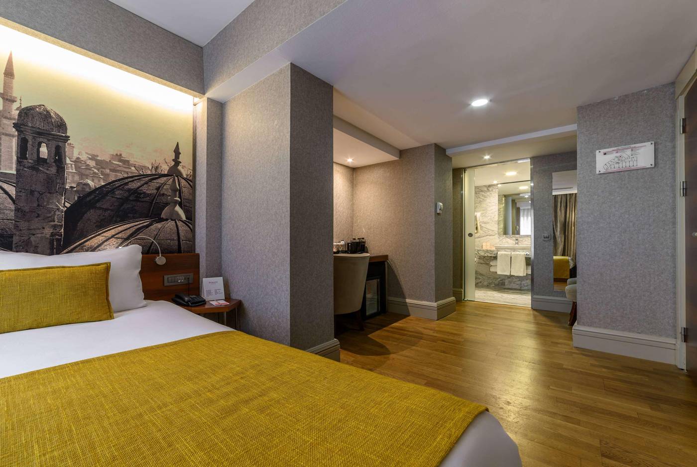 Ramada-Istanbul-Grand-Bazaar-Room-34