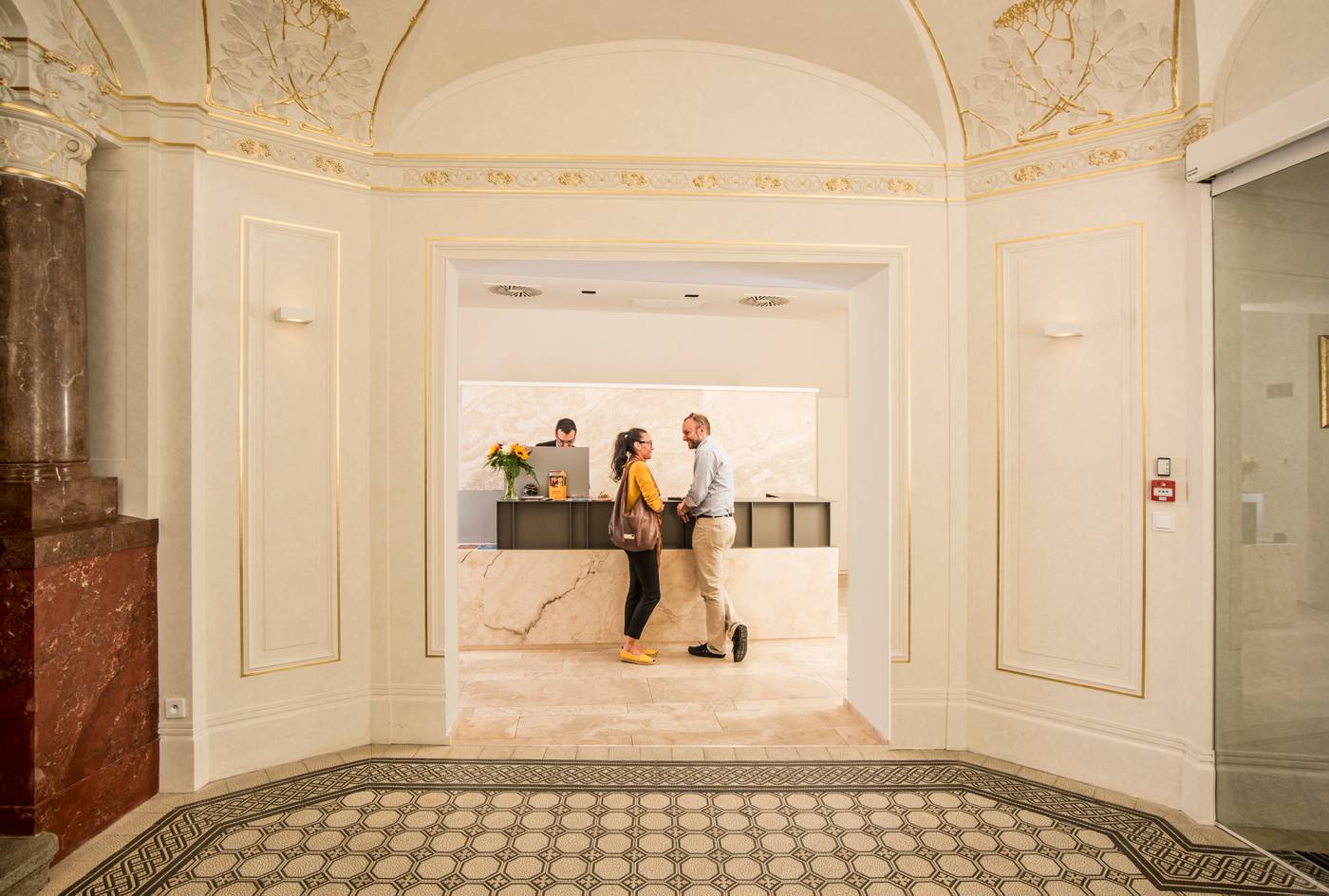 Golden-Crown-Lobby-12