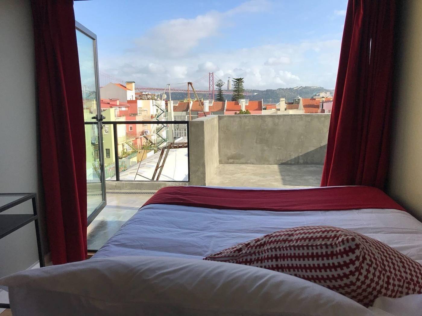 The Bridge-Portugal-LISBON-General view-3