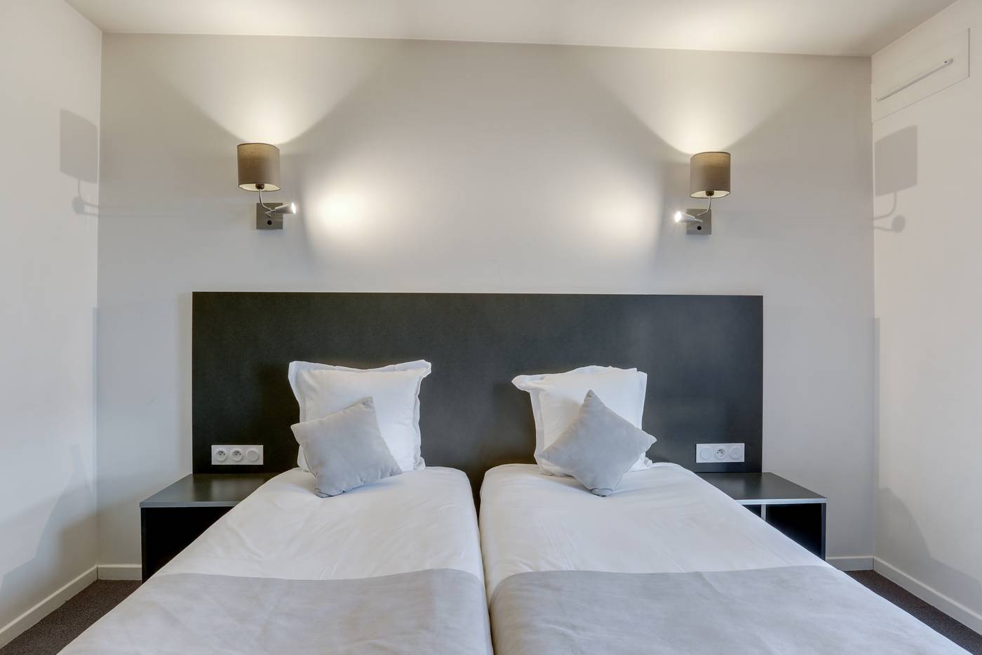 All-Suites-Aeroport-Paris-Orly-Rungis-Room-29