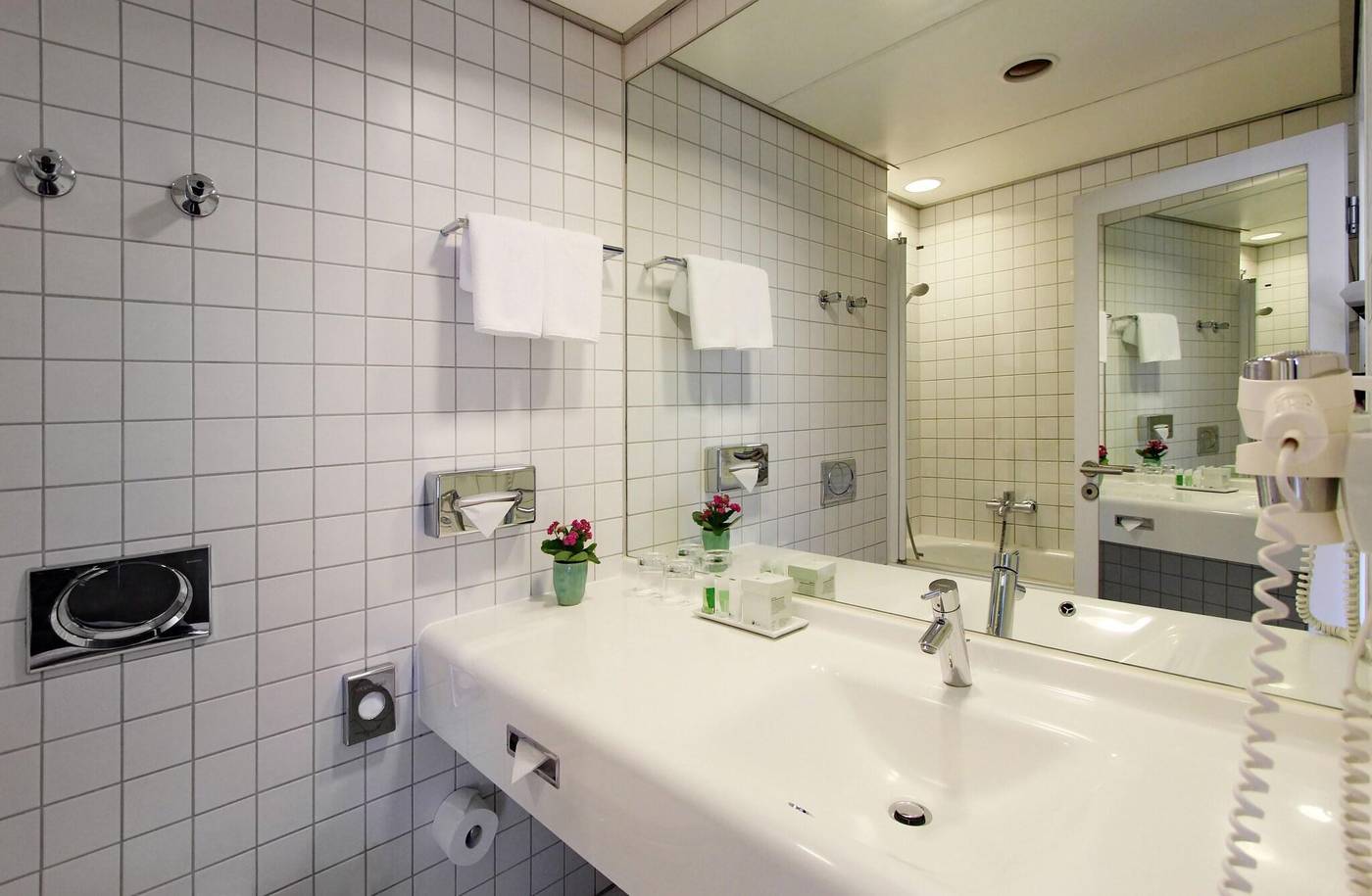 Arcotel-Velvet-Berlin-Room-45