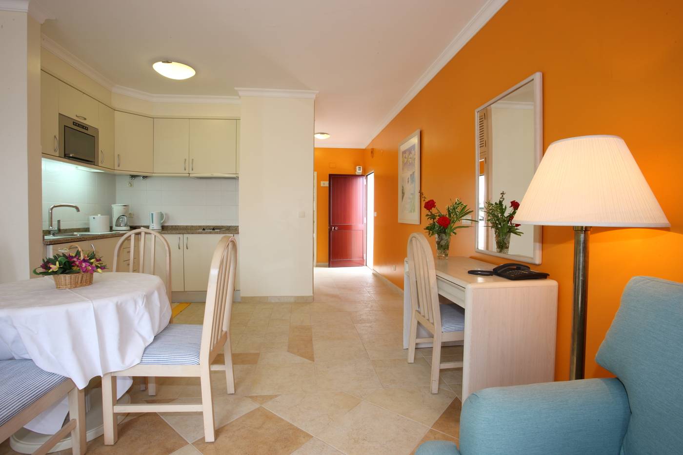 Canico-Bay-Club-Room-10